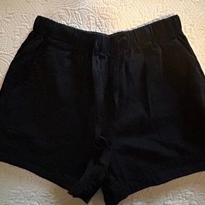 Size Medium Black Cotton Shorts